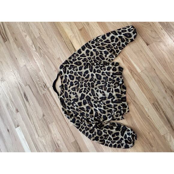 Torrid Women's Animal Wrap Top Blouse Print Size 5X Long Sleeve Dressy Bishop - Picture 5 of 10